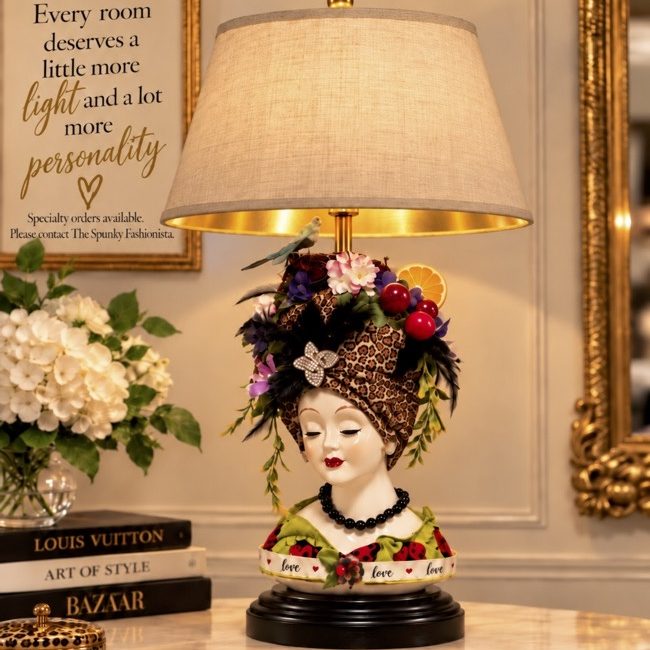 Spunky_Fashionista_Gold_Lined_Lamp_650x845